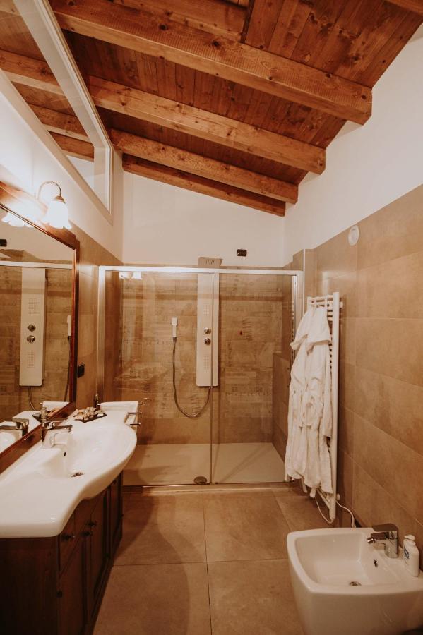 B&B Casa Santa Lucia Манерба дел Гарда Екстериор снимка