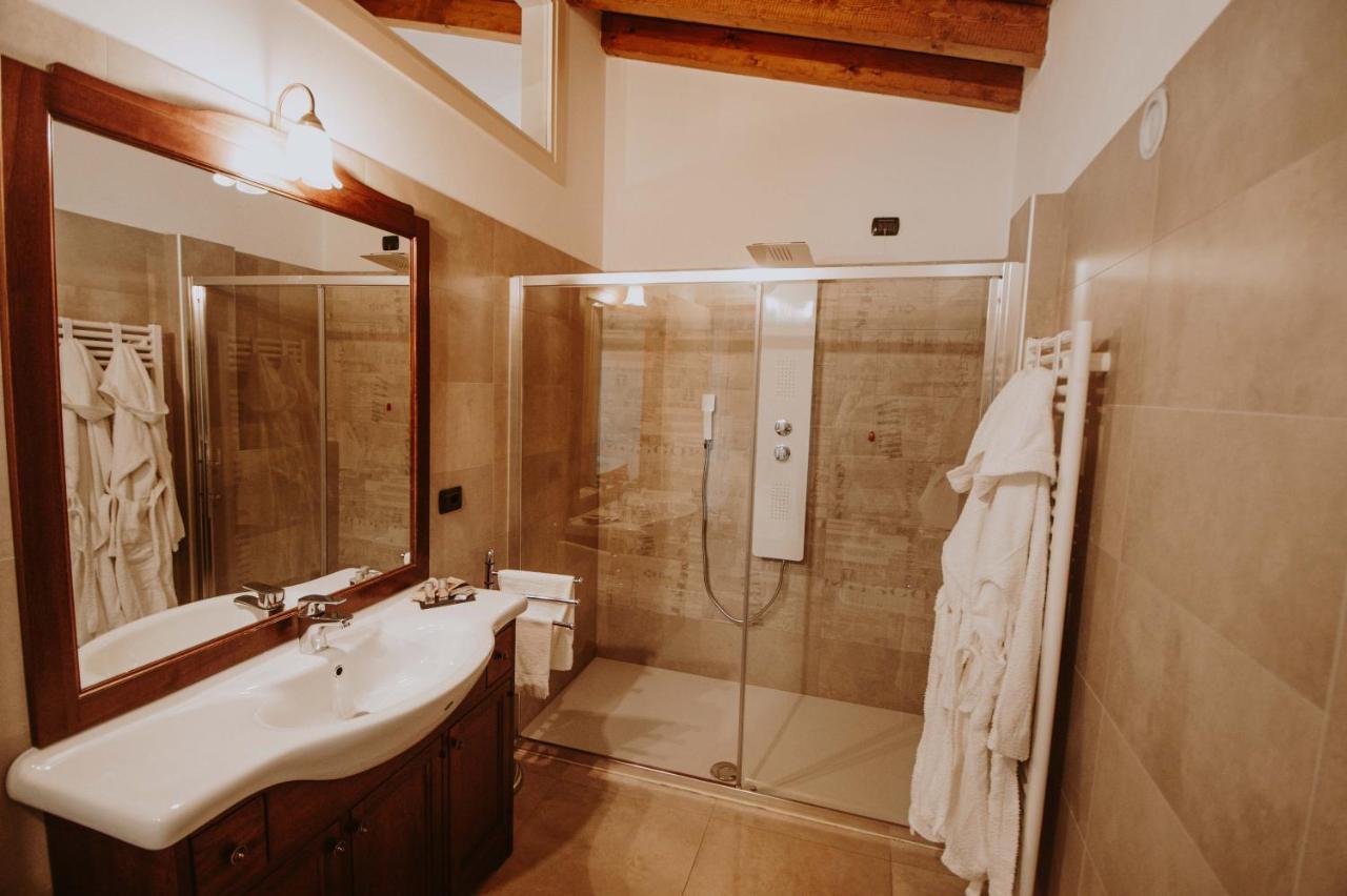 B&B Casa Santa Lucia Манерба дел Гарда Екстериор снимка