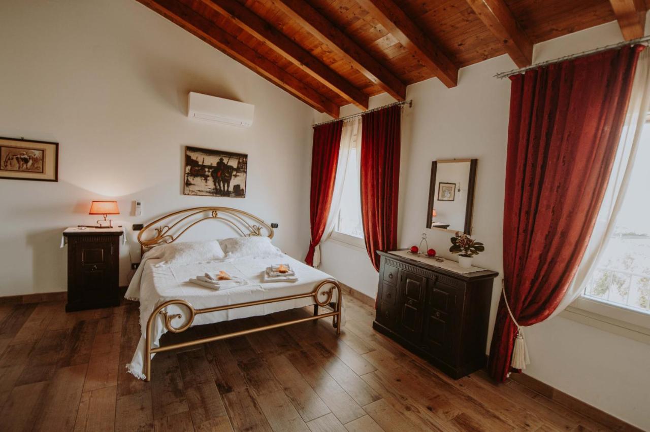 B&B Casa Santa Lucia Манерба дел Гарда Екстериор снимка