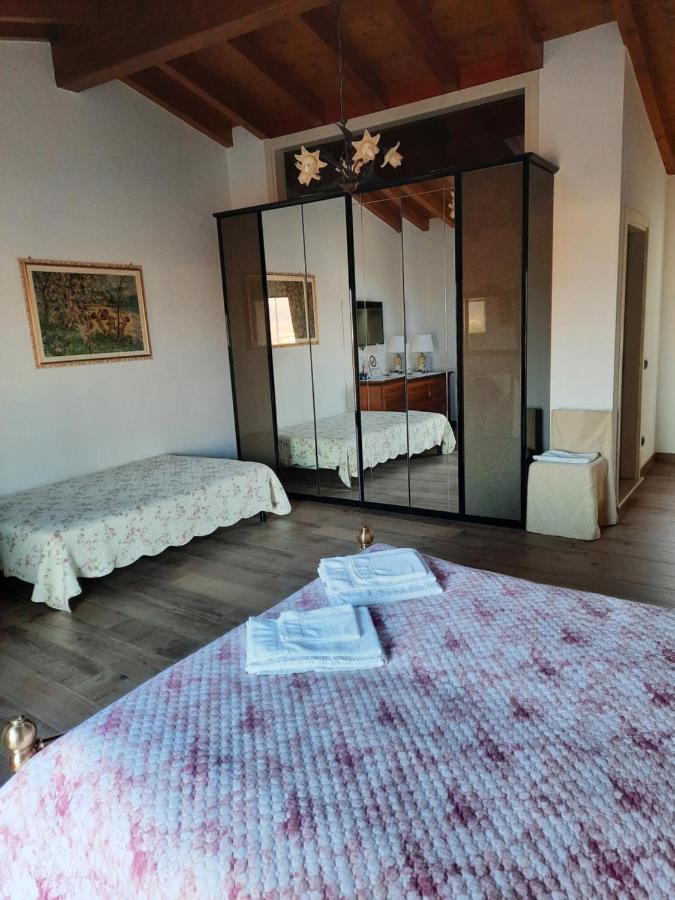 B&B Casa Santa Lucia Манерба дел Гарда Екстериор снимка