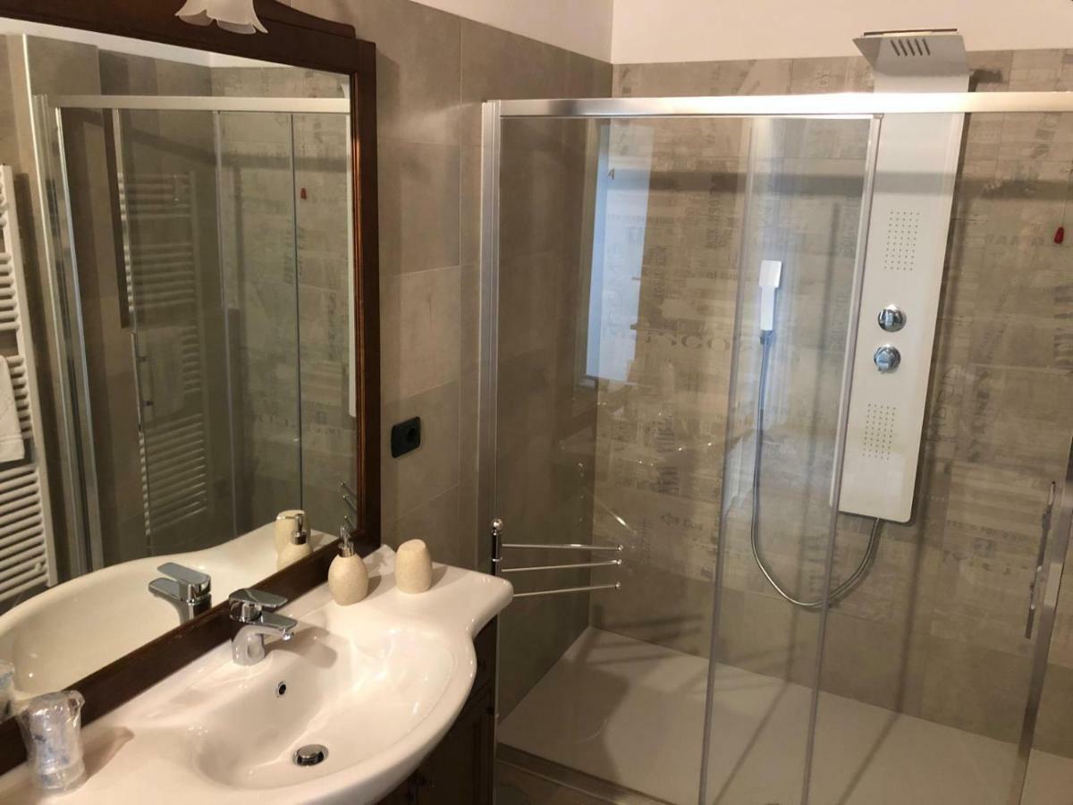 B&B Casa Santa Lucia Манерба дел Гарда Екстериор снимка