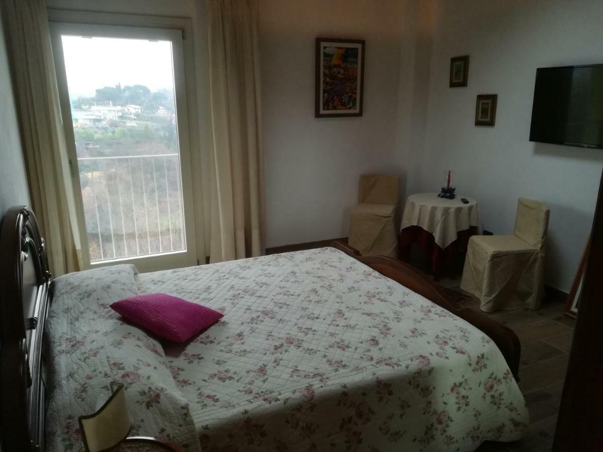 B&B Casa Santa Lucia Манерба дел Гарда Екстериор снимка